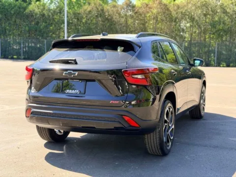 More photos of 2024 Chevrolet Trax 2RS at Hank Graff Chevrolet Davison, MI