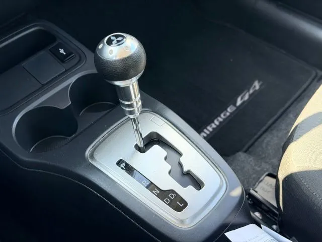 2024 Mitsubishi Mirage G4 ES - Photo 14