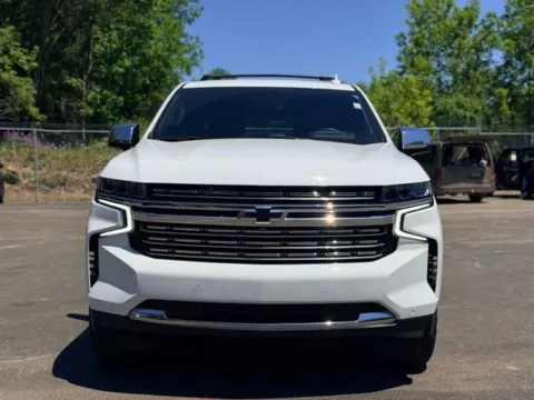 Photos of 2023 Chevrolet Suburban Premier for sale in Davison, MI at Hank Graff Chevrolet Davison