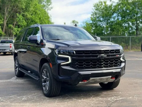 Another view of 2023 Chevrolet Suburban Z71 for sale in Davison, MI at Hank Graff Chevrolet Davison