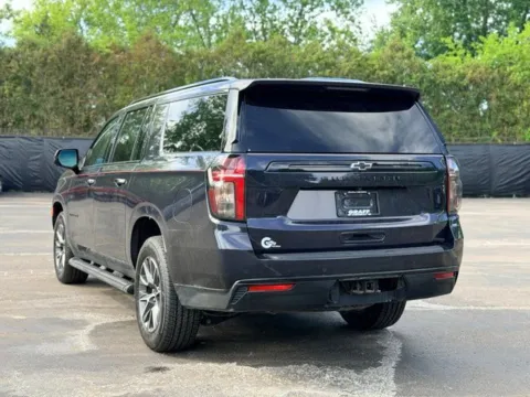 More photos of 2023 Chevrolet Suburban Z71 at Hank Graff Chevrolet Davison, MI