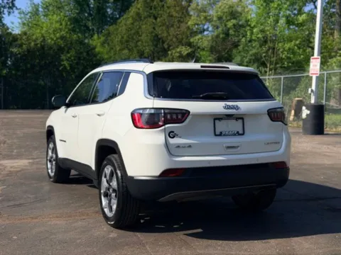 More photos of 2021 Jeep Compass Limited at Hank Graff Chevrolet Davison, MI