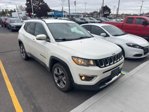 Photos of 2021 Jeep Compass Limited for sale in Davison, MI at Hank Graff Chevrolet Davison