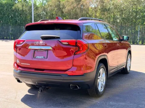 More photos of 2018 GMC Terrain SLE at Hank Graff Chevrolet Davison, MI