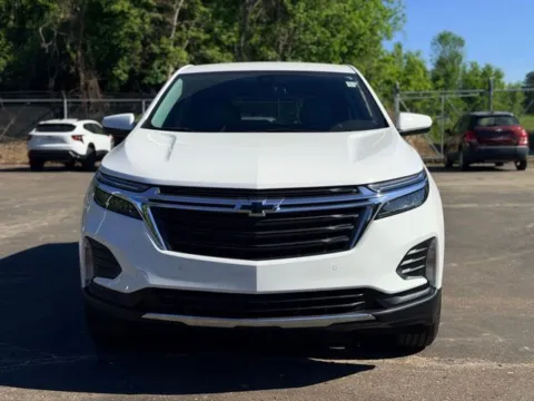 Photos of 2024 Chevrolet Equinox LT for sale in Davison, MI at Hank Graff Chevrolet Davison