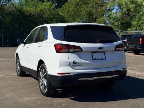 More photos of 2024 Chevrolet Equinox LT at Hank Graff Chevrolet Davison, MI