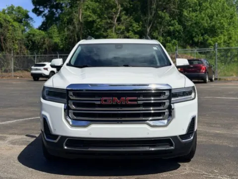 Photos of 2022 GMC Acadia SLE for sale in Davison, MI at Hank Graff Chevrolet Davison