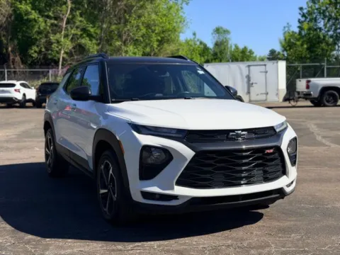 Another view of 2022 Chevrolet TrailBlazer RS for sale in Davison, MI at Hank Graff Chevrolet Davison