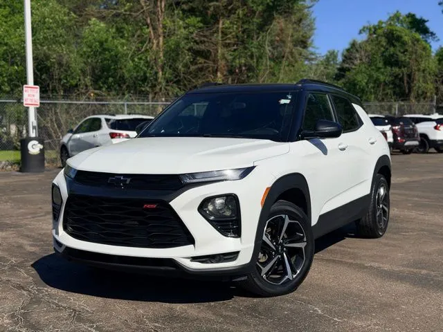 White 2022 Chevrolet TrailBlazer RS for sale in Davison, MI