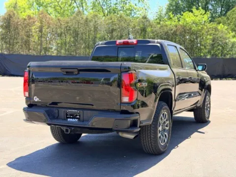 More photos of 2024 Chevrolet Colorado Z71 at Hank Graff Chevrolet Davison, MI