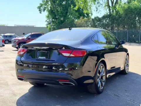 Another view of 2015 Chrysler 200 S for sale in Davison, MI at Hank Graff Chevrolet Davison