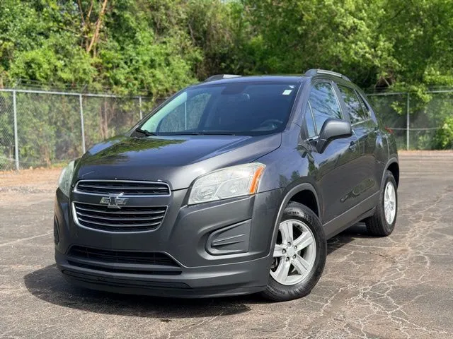 Gray 2016 Chevrolet Trax LT for sale in Davison, MI