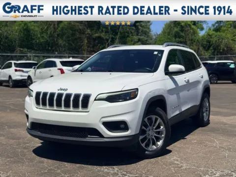 White 2019 Jeep Cherokee Latitude Plus for sale in Davison, MI