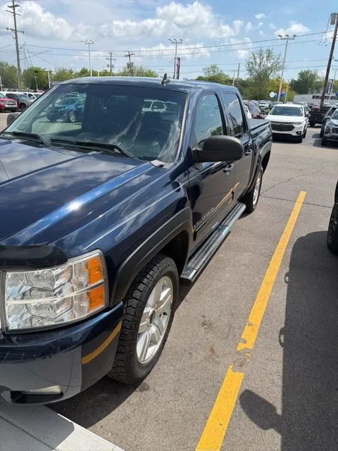 Blue 2008 Chevrolet Silverado 1500 LT for sale in Davison, MI