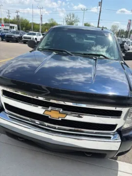 Photos of 2008 Chevrolet Silverado 1500 LT for sale in Davison, MI at Hank Graff Chevrolet Davison