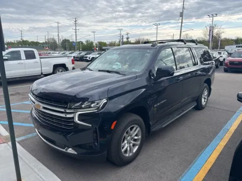 Blue 2022 Chevrolet Suburban LT for sale in Davison, MI