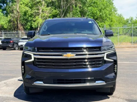 Photos of 2022 Chevrolet Suburban LT for sale in Davison, MI at Hank Graff Chevrolet Davison