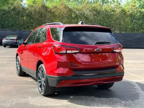 More photos of 2024 Chevrolet Equinox RS at Hank Graff Chevrolet Davison, MI
