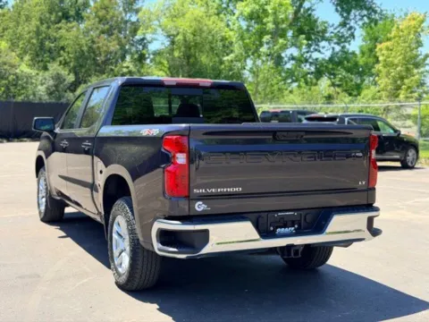 More photos of 2024 Chevrolet Silverado 1500 LT at Hank Graff Chevrolet Davison, MI