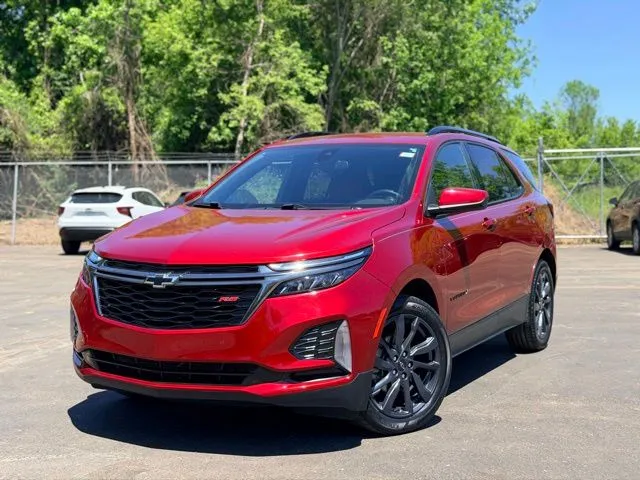 Red 2023 Chevrolet Equinox RS for sale in Davison, MI