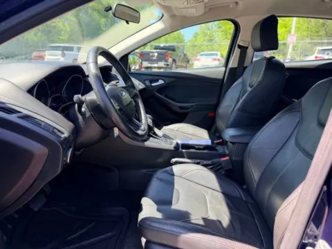 More photos of 2016 Ford Focus SE at Hank Graff Chevrolet Davison, MI