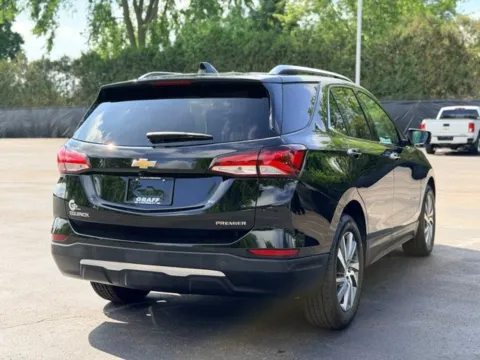 More photos of 2022 Chevrolet Equinox Premier at Hank Graff Chevrolet Davison, MI