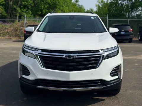 Photos of 2024 Chevrolet Equinox LT for sale in Davison, MI at Hank Graff Chevrolet Davison