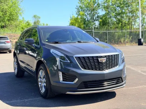 Another view of 2020 Cadillac XT5 Premium Luxury for sale in Davison, MI at Hank Graff Chevrolet Davison