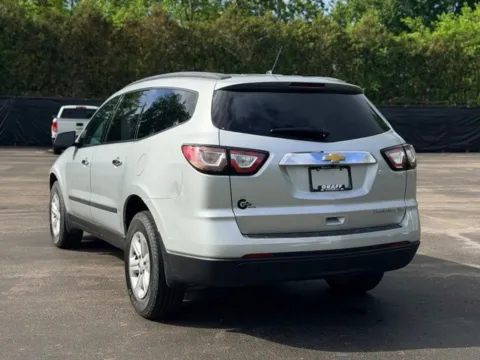 More photos of 2015 Chevrolet Traverse LS at Hank Graff Chevrolet Davison, MI