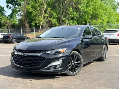 Black 2020 Chevrolet Malibu LT for sale in Davison, MI