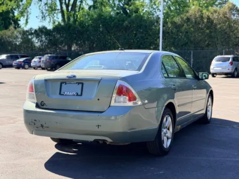 Another view of 2008 Ford Fusion SE for sale in Davison, MI at Hank Graff Chevrolet Davison
