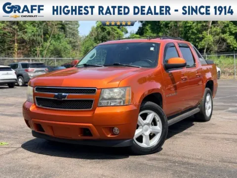 Orange 2008 Chevrolet Avalanche 1500 LT for sale in Davison, MI