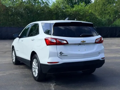 More photos of 2021 Chevrolet Equinox LS at Hank Graff Chevrolet Davison, MI