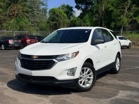 Photos of 2021 Chevrolet Equinox LS for sale in Davison, MI at Hank Graff Chevrolet Davison
