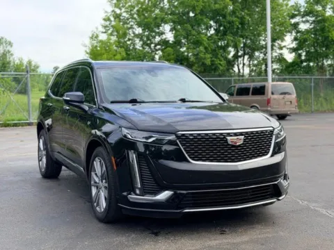 Another view of 2023 Cadillac XT6 Premium Luxury for sale in Davison, MI at Hank Graff Chevrolet Davison