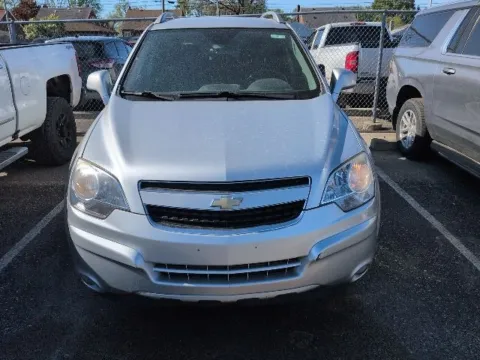 Photos of 2013 Chevrolet Captiva Sport LT for sale in Davison, MI at Hank Graff Chevrolet Davison