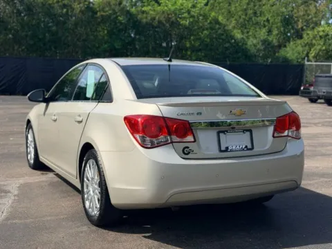 More photos of 2014 Chevrolet Cruze ECO at Hank Graff Chevrolet Davison, MI