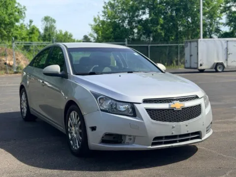 Photos of 2014 Chevrolet Cruze ECO for sale in Davison, MI at Hank Graff Chevrolet Davison