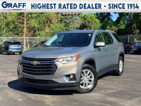 Gray 2018 Chevrolet Traverse LT for sale in Davison, MI