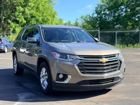 More photos of 2018 Chevrolet Traverse LT at Hank Graff Chevrolet Davison, MI