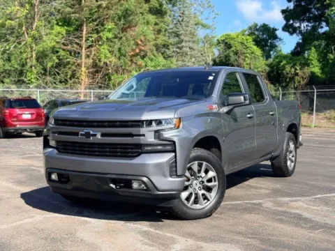Photos of 2020 Chevrolet Silverado 1500 RST for sale in Davison, MI at Hank Graff Chevrolet Davison