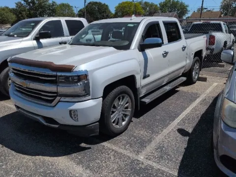 Unknown 2018 Chevrolet Silverado 1500 High Country for sale in Davison, MI