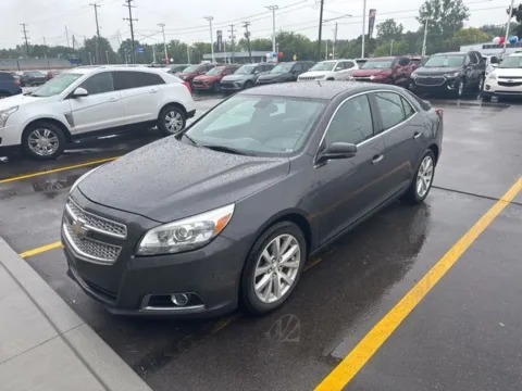 Used 2008 Chevrolet Malibu LTZ for sale in Davison, MI at Hank