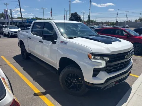 Photos of 2022 Chevrolet Silverado 1500 LT Trail Boss for sale in Davison, MI at Hank Graff Chevrolet Davison