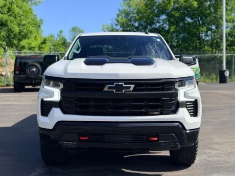 Photos of 2022 Chevrolet Silverado 1500 LT Trail Boss for sale in Davison, MI at Hank Graff Chevrolet Davison