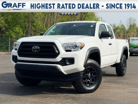 White 2022 Toyota Tacoma SR for sale in Davison, MI