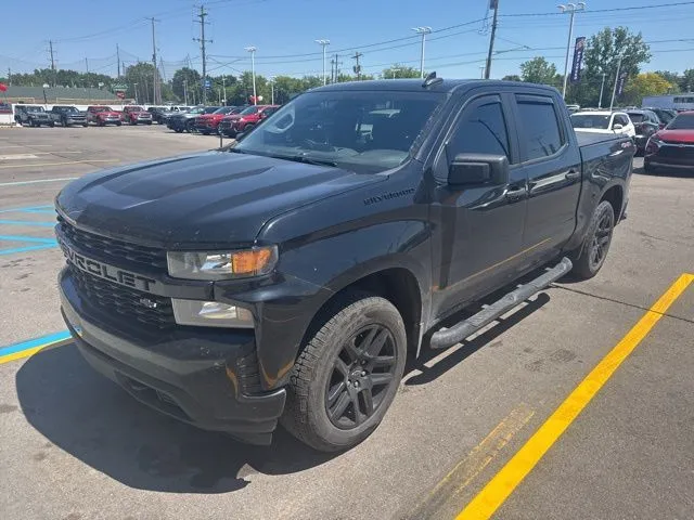 Black 2021 Chevrolet Silverado 1500 Custom for sale in Davison, MI