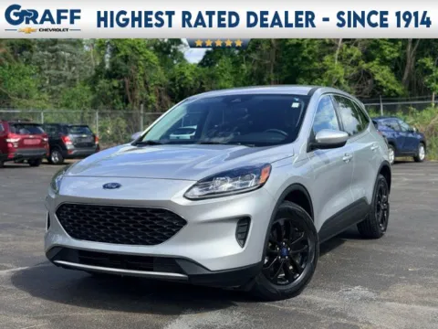 Silver 2020 Ford Escape SE for sale in Davison, MI