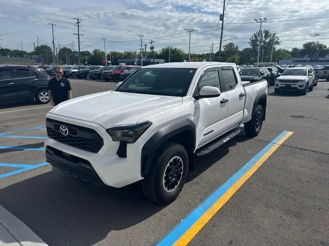 White 2025 Toyota Tacoma TRD Off-Road for sale in Davison, MI