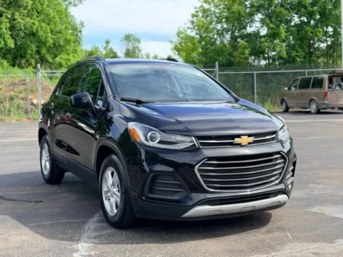 Another view of 2019 Chevrolet Trax LT for sale in Davison, MI at Hank Graff Chevrolet Davison